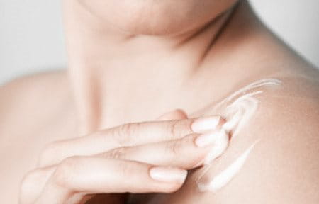 Les taches de pigment après 50 ans chez les femmes