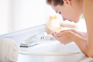 Cleanse atopic skin thoroughly but gently